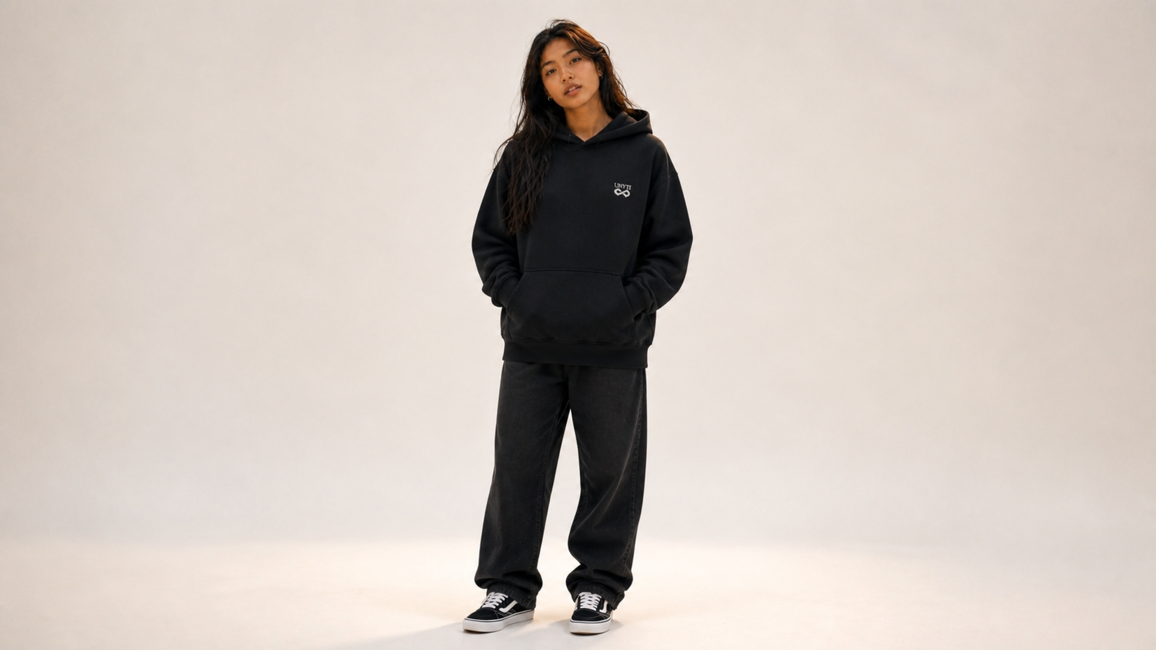 UNYTI INFINYTI – Hoodie Premium noir