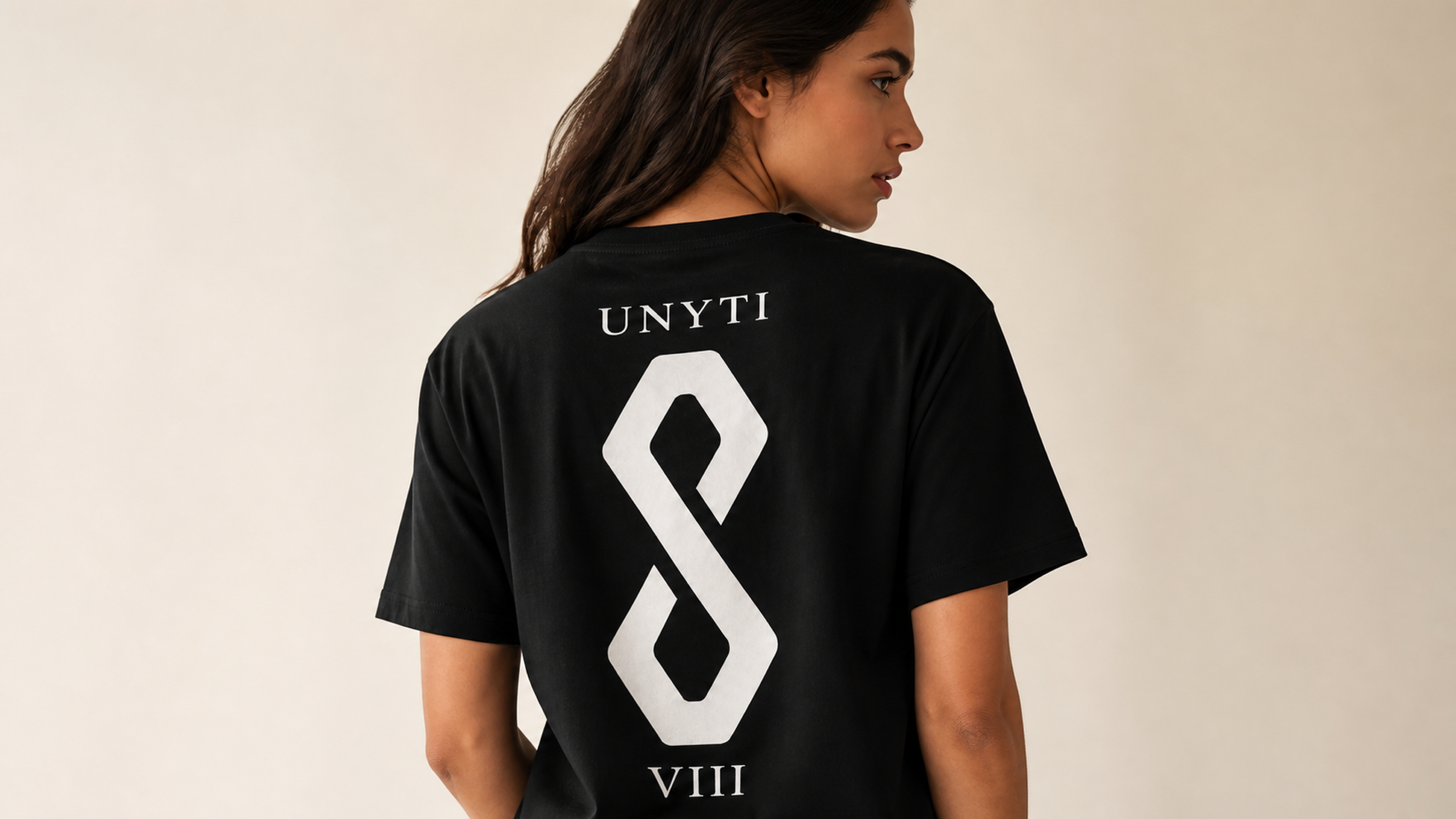 UNYTI EIGHT VIII - T-shirt régulier - Noir