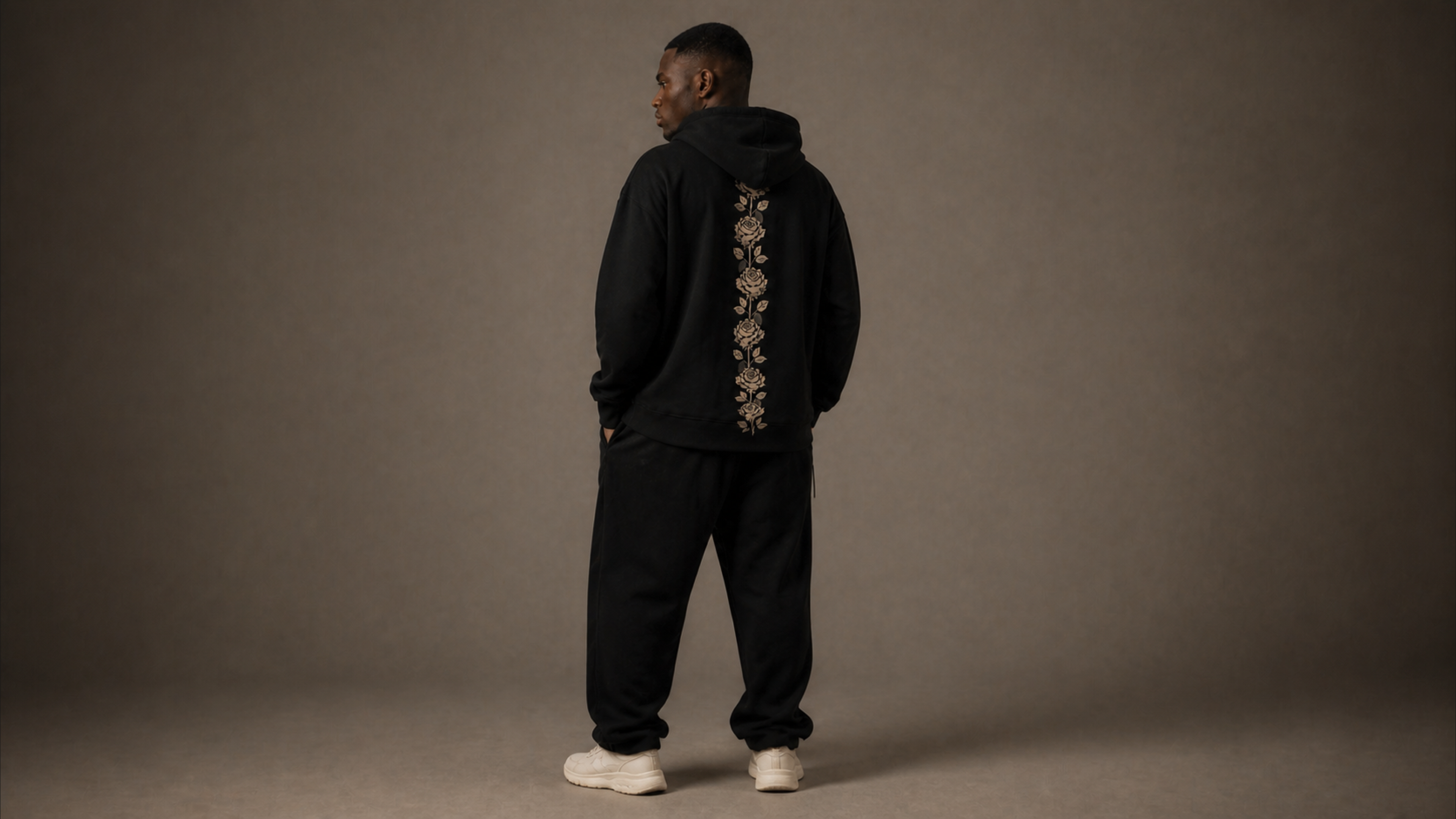UNYTI BLVCK ROSE Hoodie noir