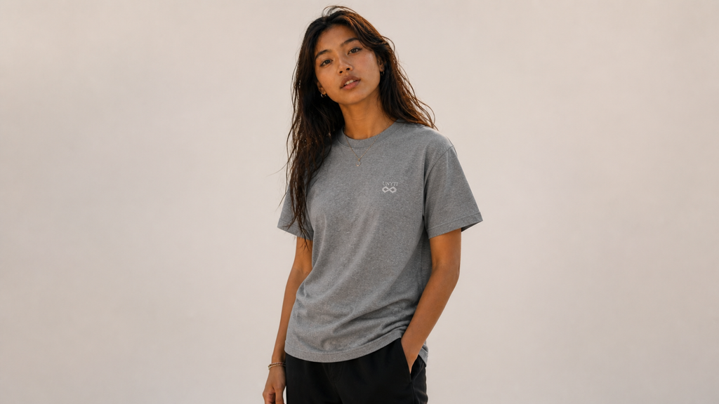 UNYTI INFINYTI T-shirt gris
