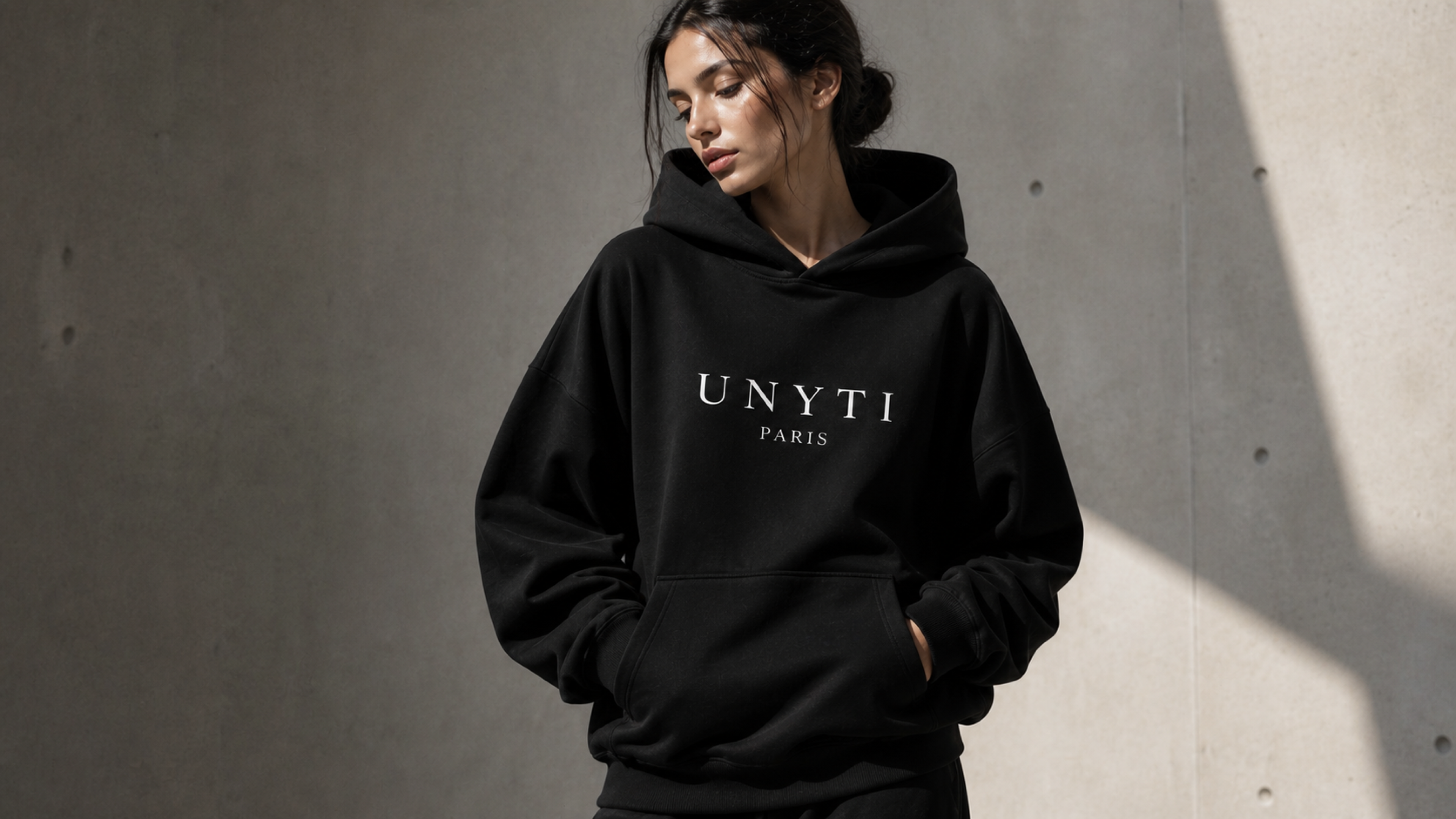 UNYTI PARIS Hoodie Noir
