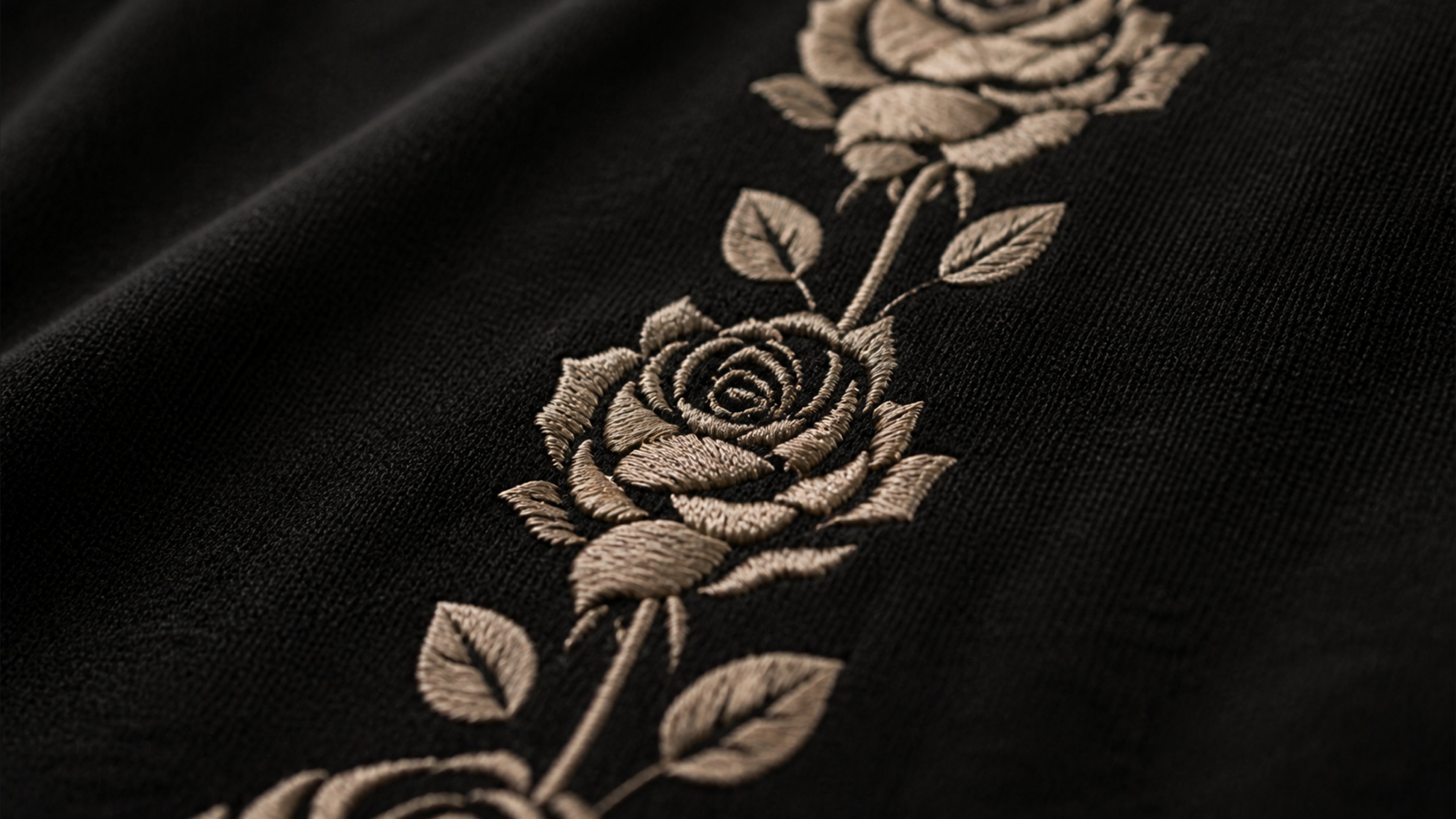 UNYTI BLVCK ROSE  T-shirt Noir