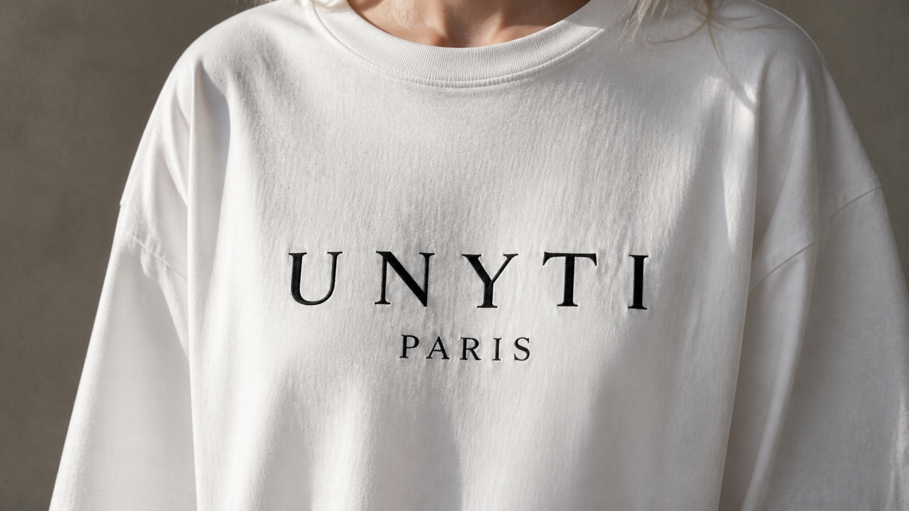 UNYTI PARIS Oversize Blanc