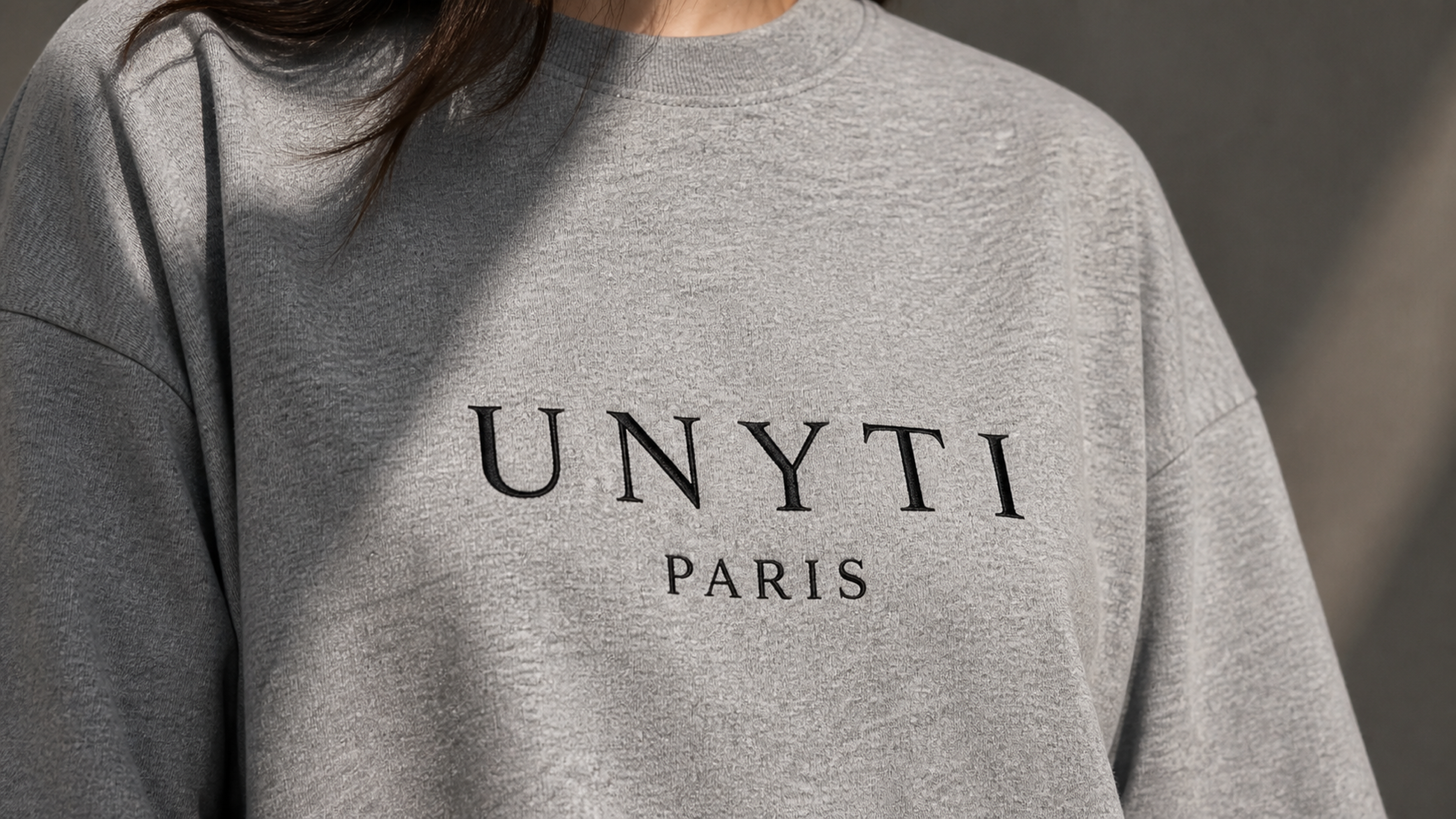 UNYTI PARIS Oversize Gris