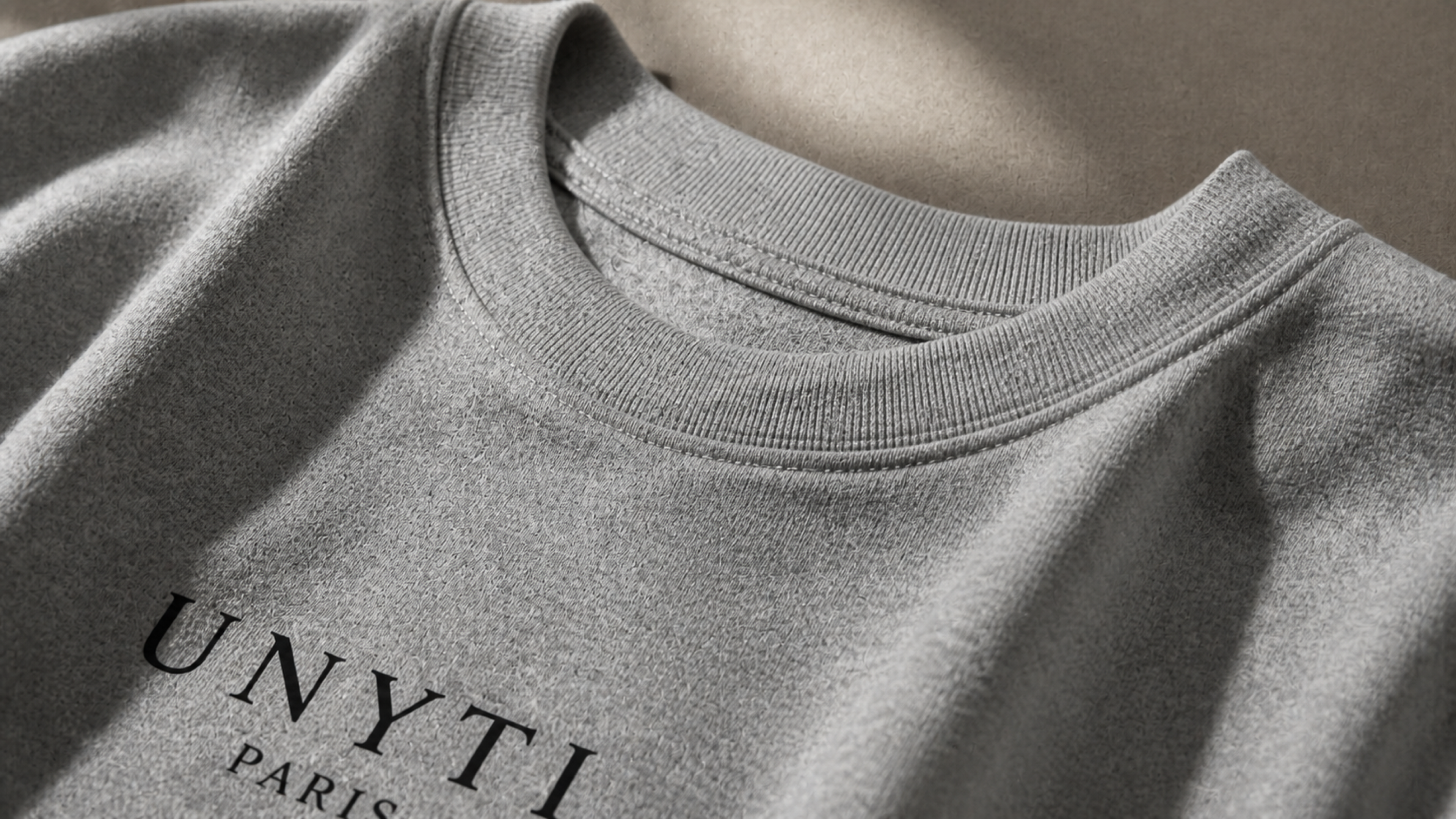 UNYTI PARIS Oversize Gris