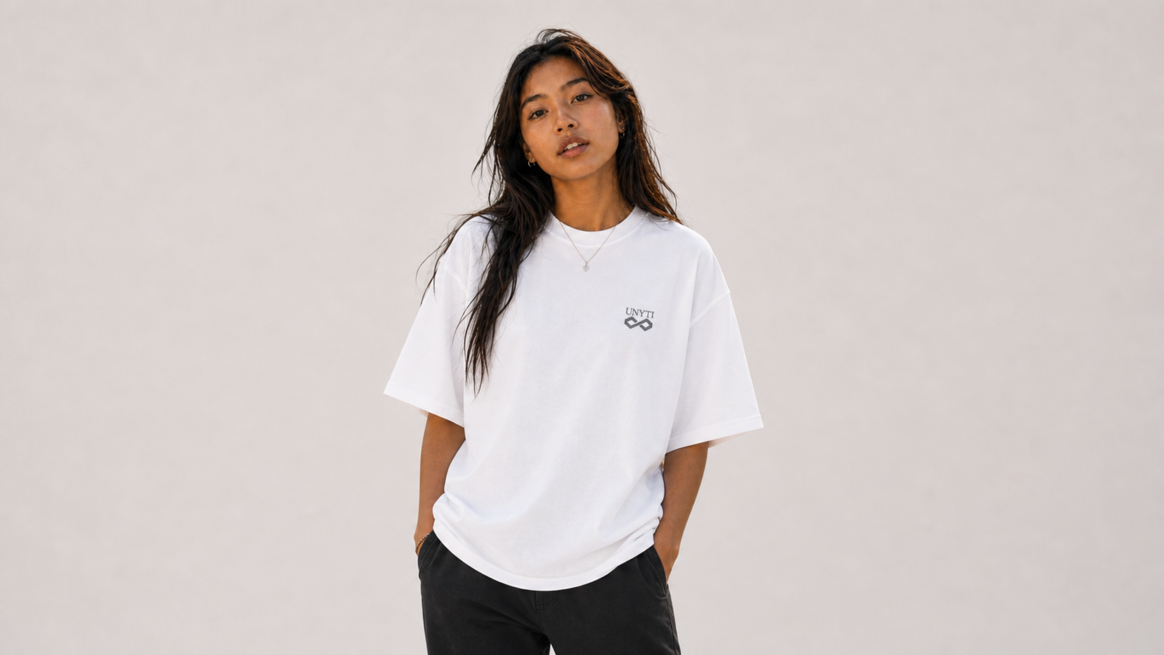 UNYTI INFINYTI Oversize blanc