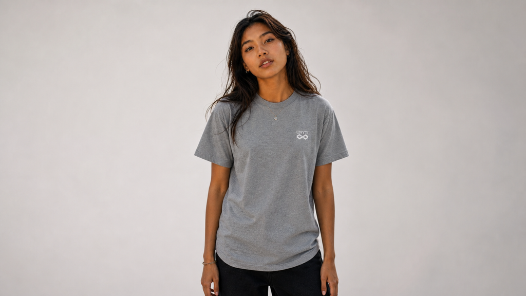 UNYTI INFINYTI T-shirt gris