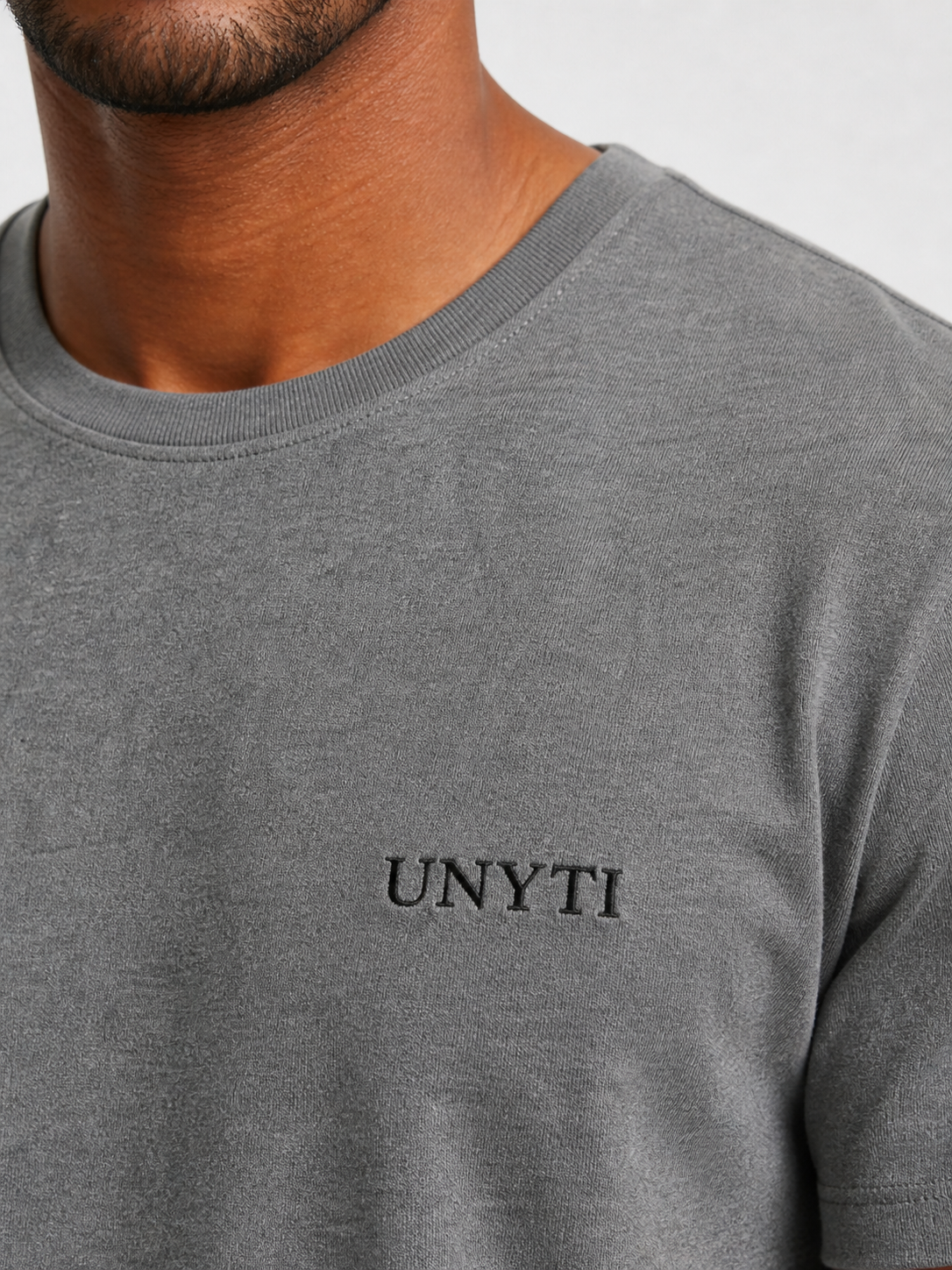 UNYTI ESSENTIALS T-shirt Bleu ciel