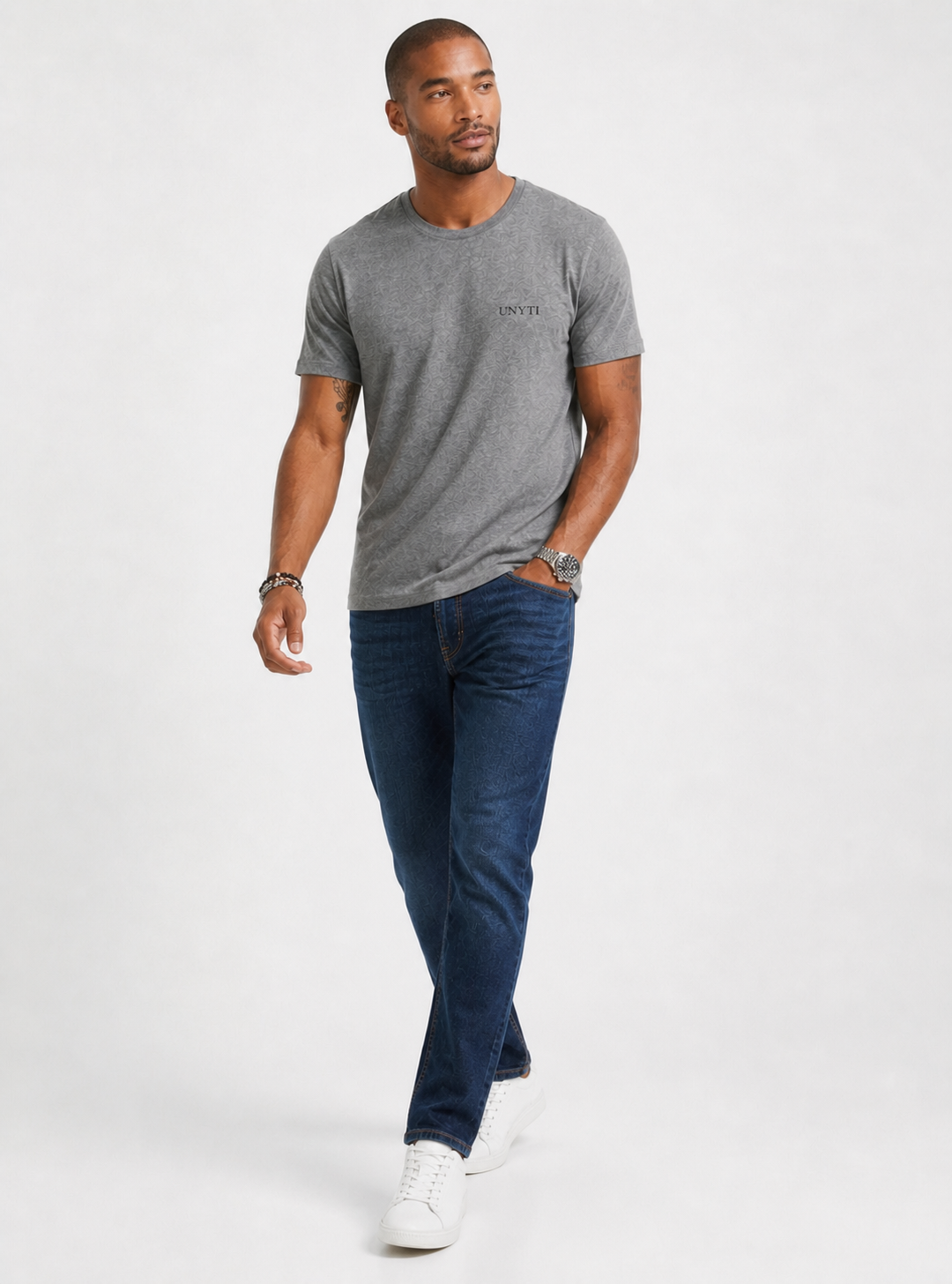 UNYTI ESSENTIALS T-shirt Bleu ciel