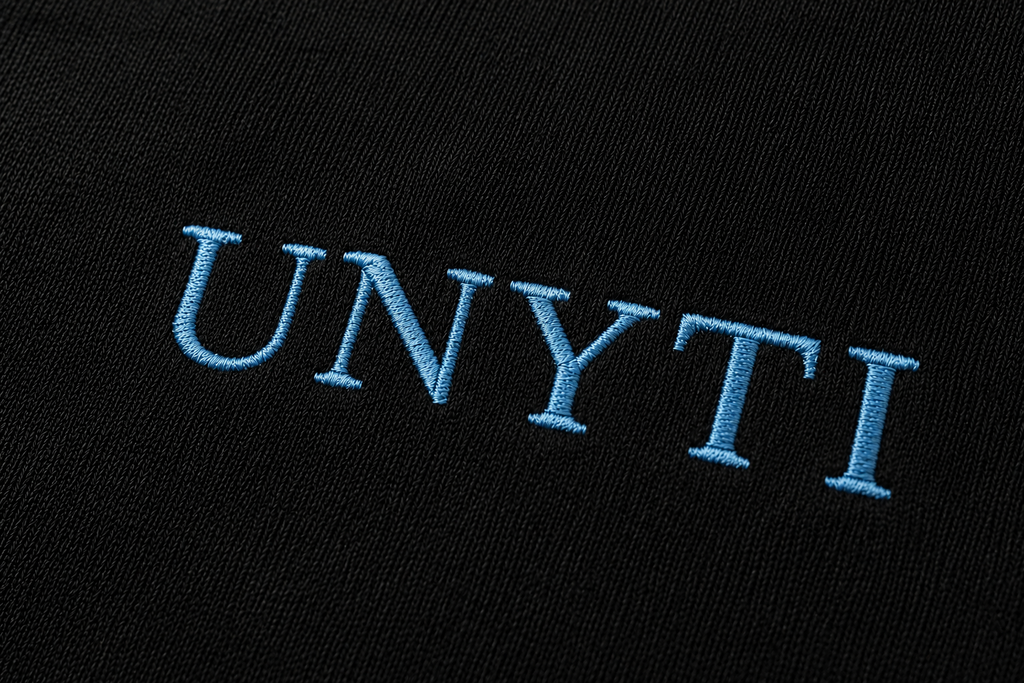 UNYTI ESSENTIALS HOODIE Noir