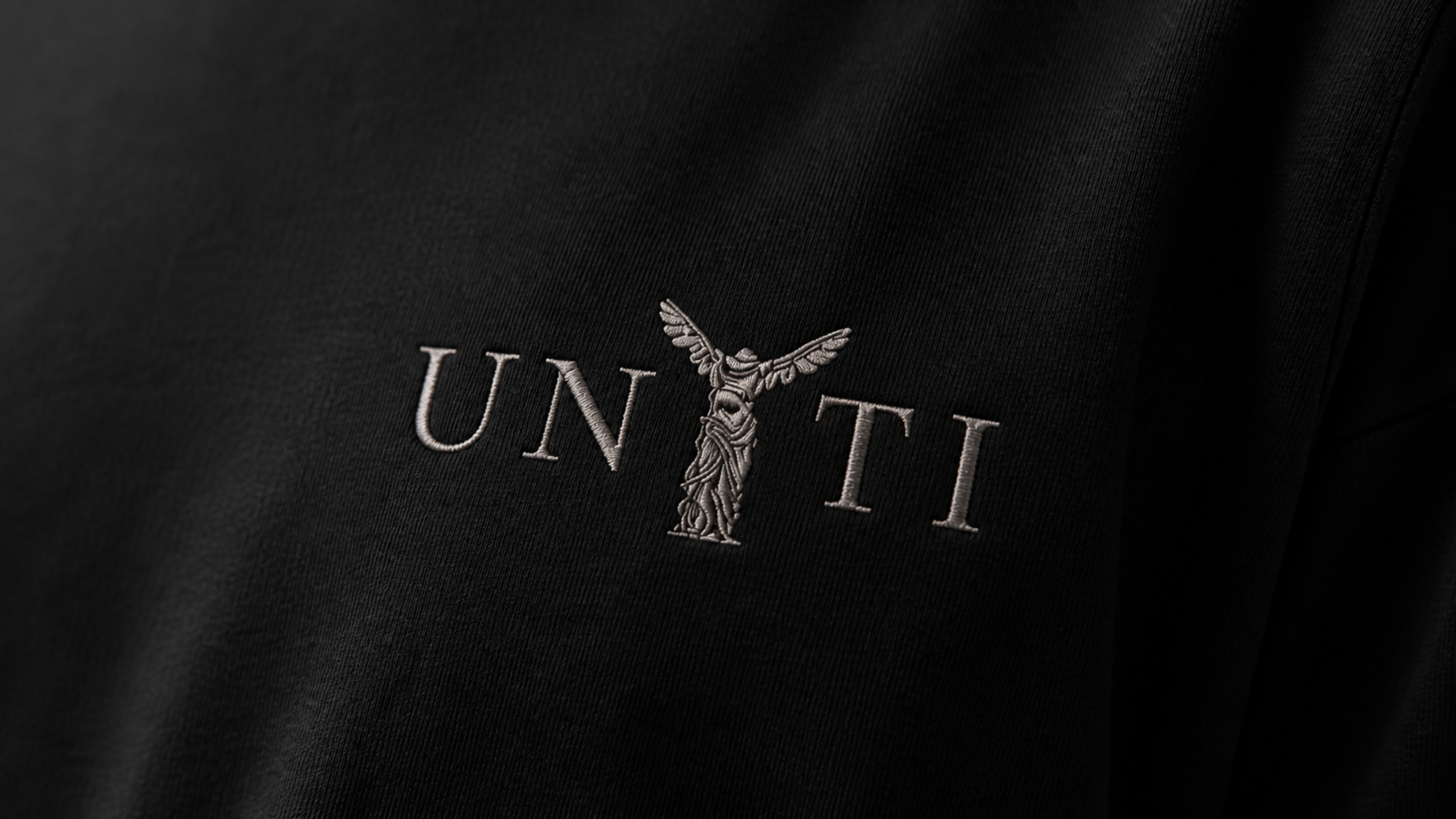 UNYTI VICTORY T-shirt regular Noir