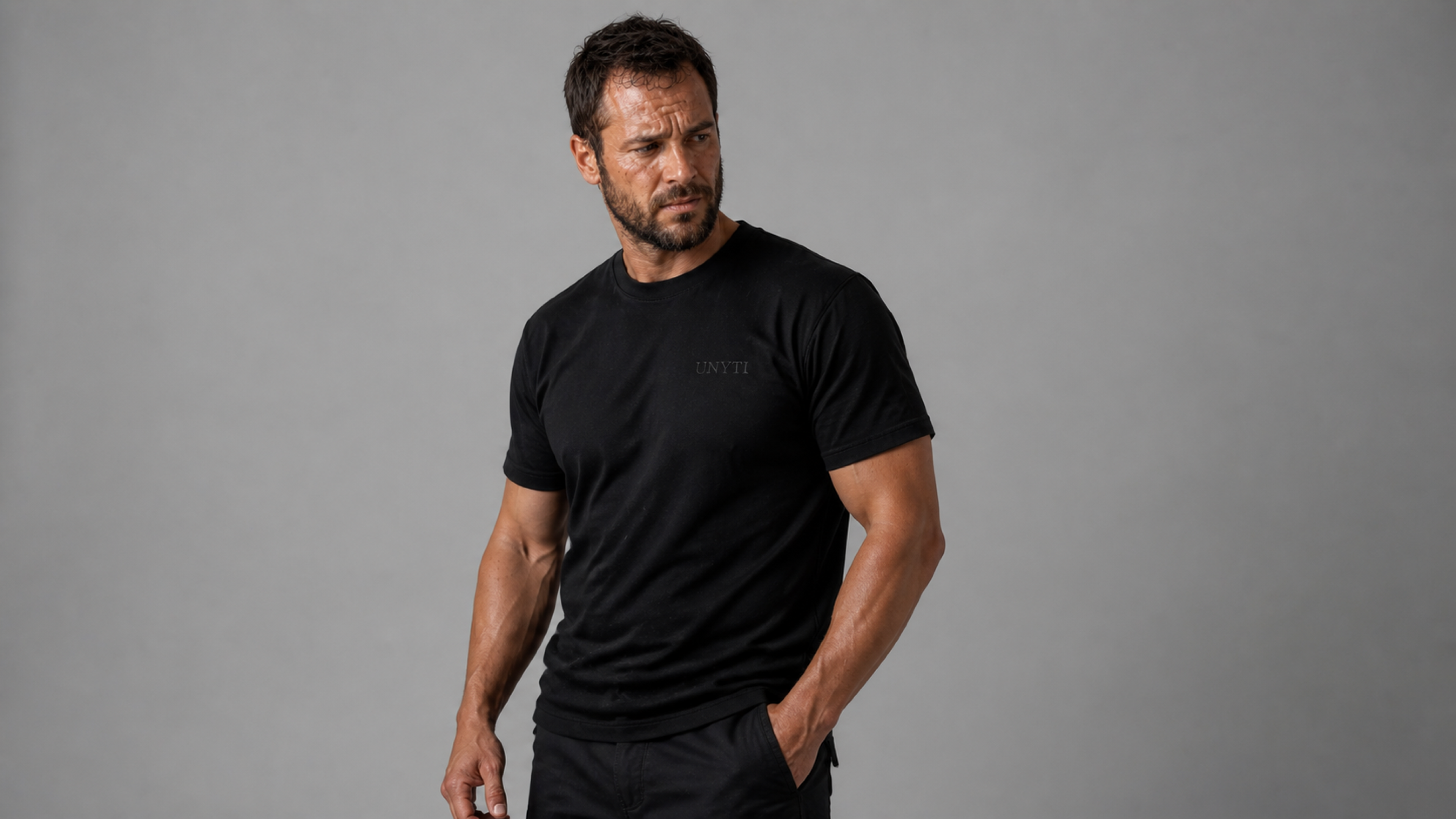 UNYTI WORKER — T-shirt régulier noir