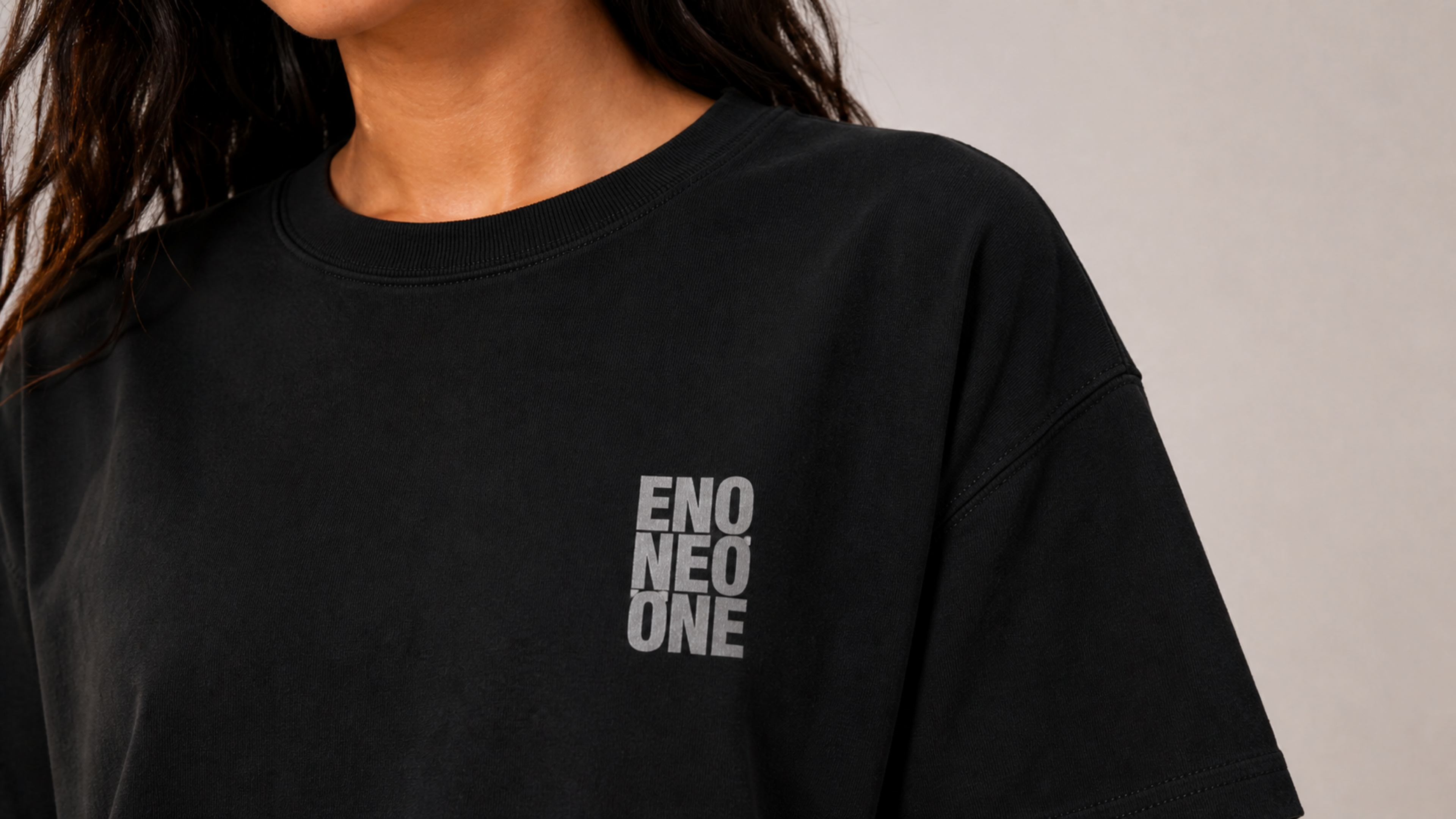 UNYTI ENO ONE T-shirt régulier Noir