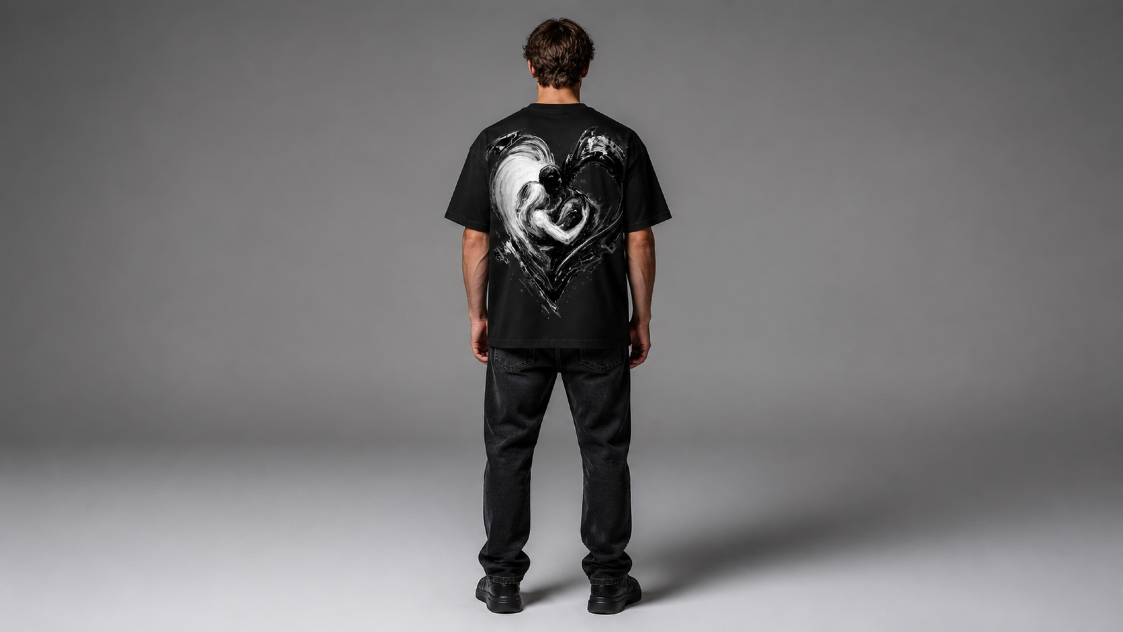 UNYTI LOVE - T-shirt régulier - Noir