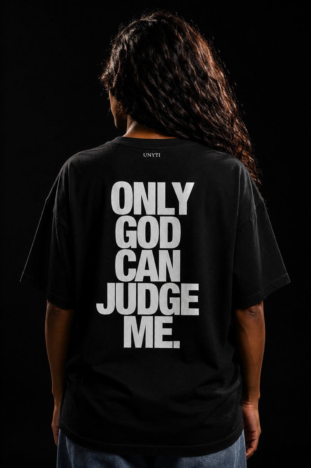 UNYTEEBOARD Only God Can Judge Me Bold Noir — t-shirt noir