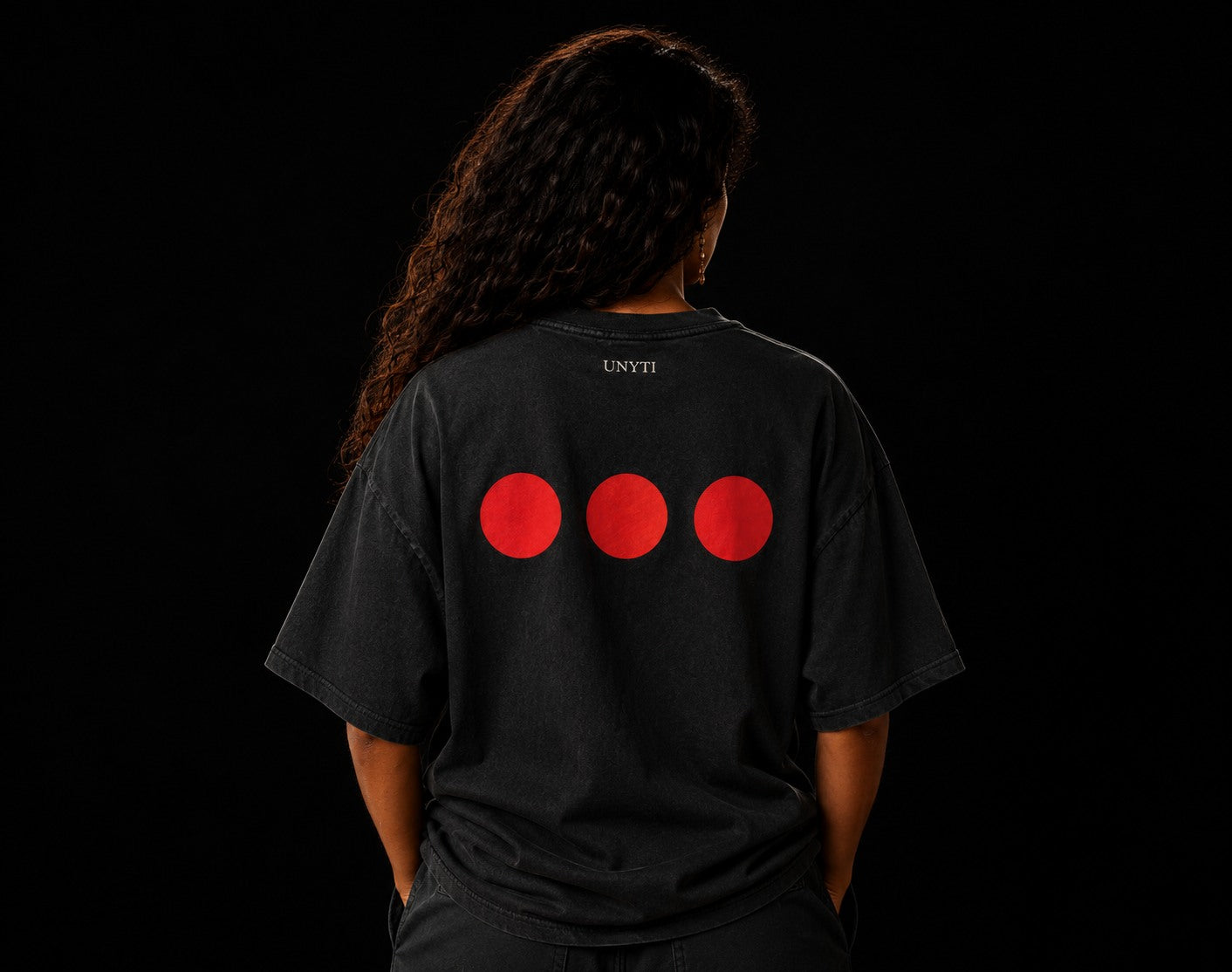 UNYTEEBOARD Three Dots Noir — t-shirt noir
